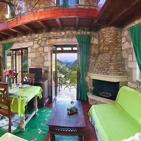 Pilikas Luxury Villa