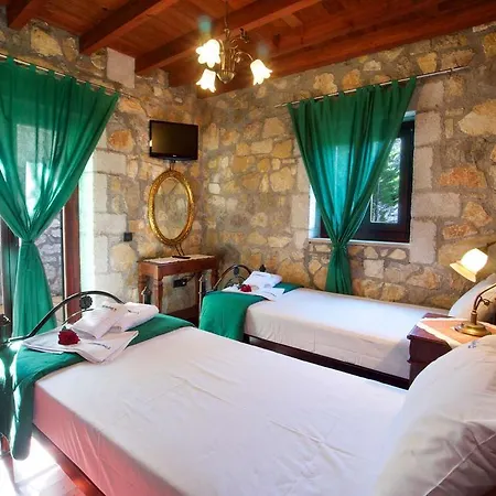 Pilikas Luxury