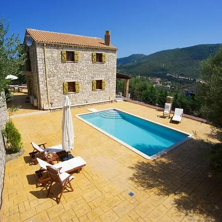 Pilikas Luxury Villa