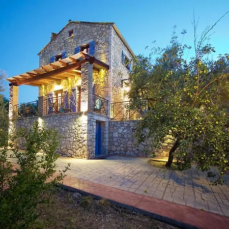 Pilikas Luxury * Stavros (Ithaka)