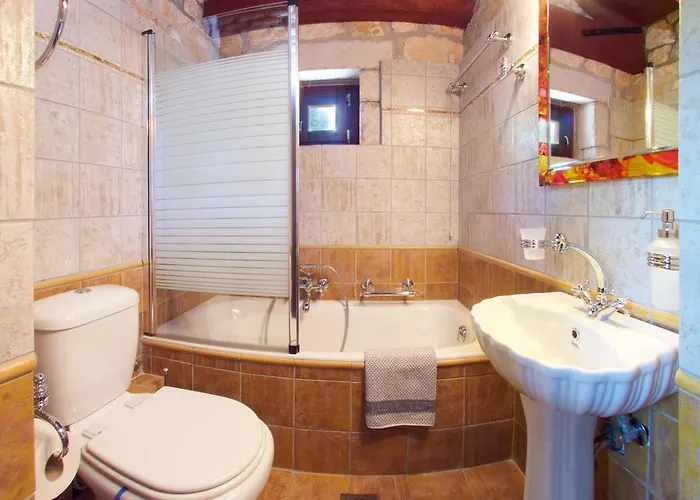 Pilikas Luxury Vila *